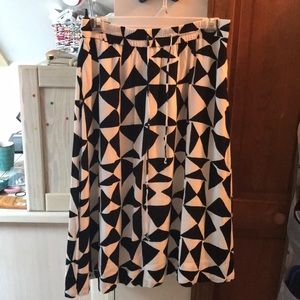 Ann Taylor Loft A-line midi skirt black and white